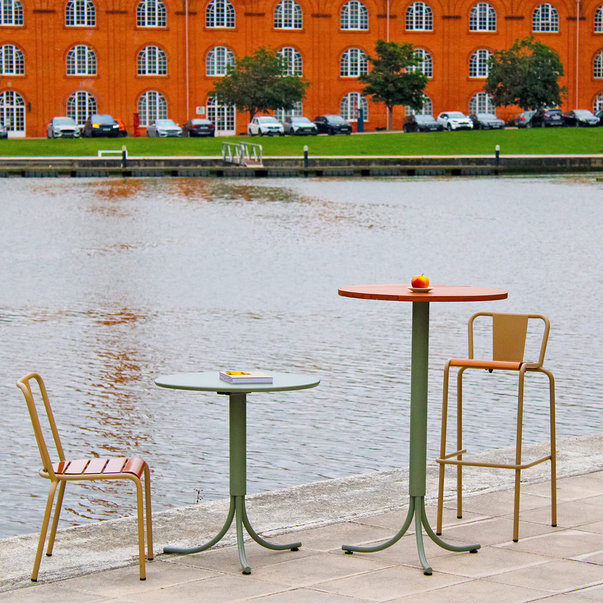 ADICO MAR HIGH TABLE 60 WOOD TOP