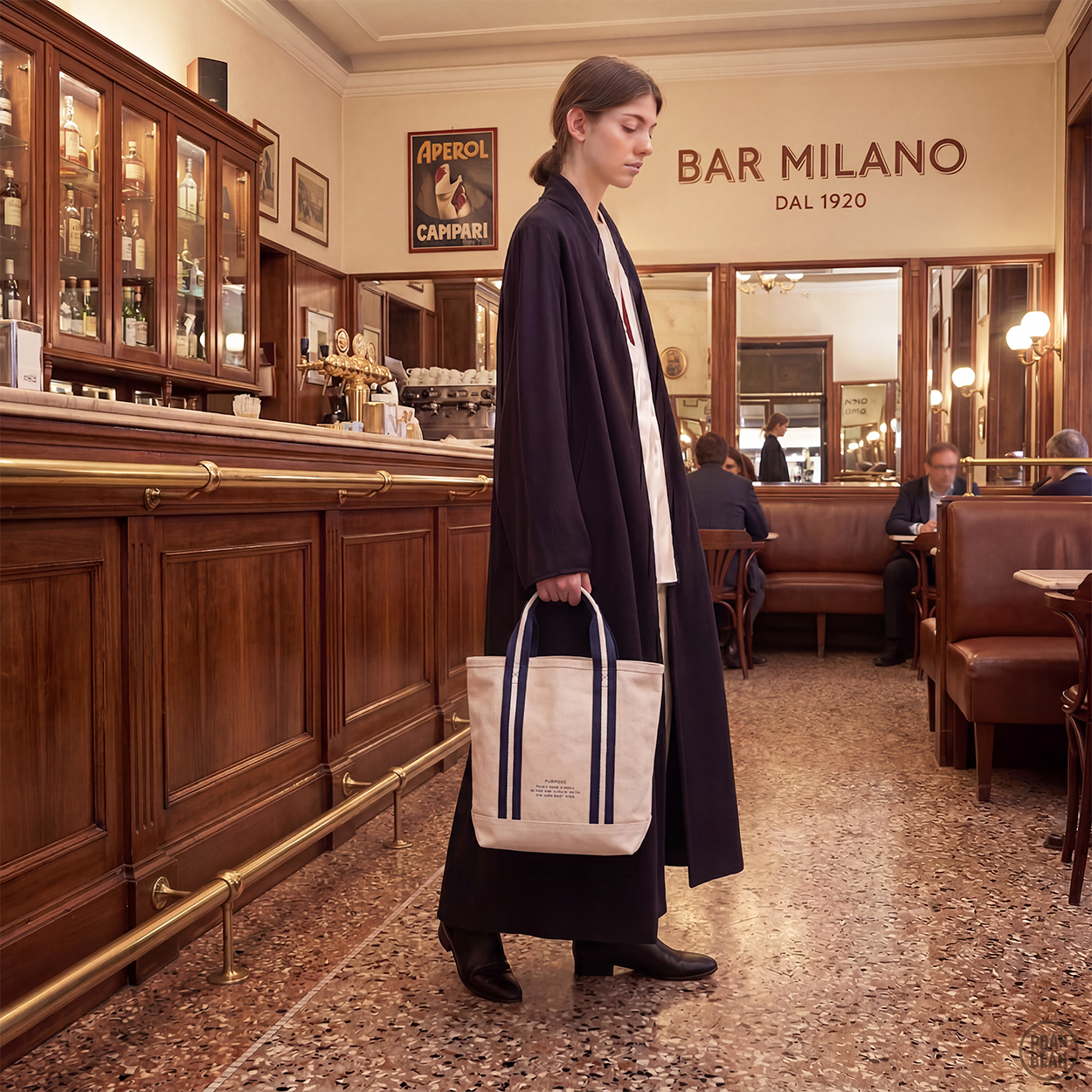 COLLEGE TOTE BAG