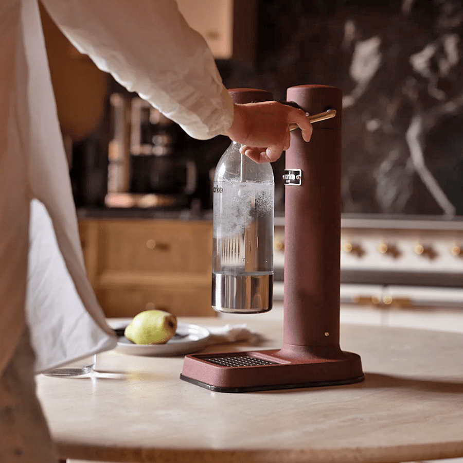 AARKE CARBONATOR 3 BURGUNDY - DYKE & DEAN