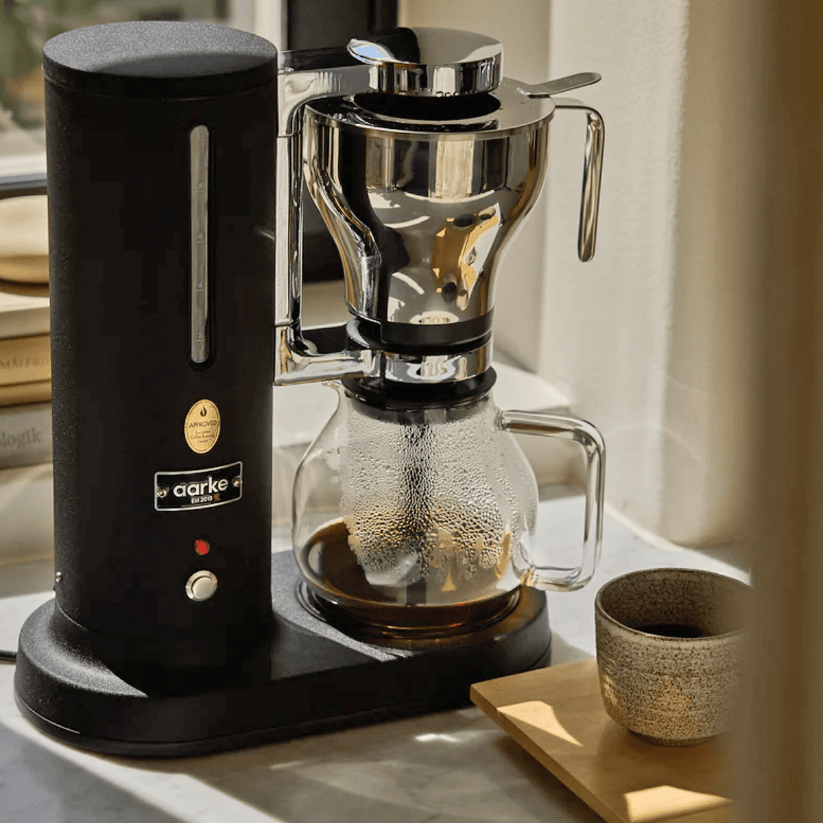 AARKE COFFEE MAKER BLACK - DYKE & DEAN
