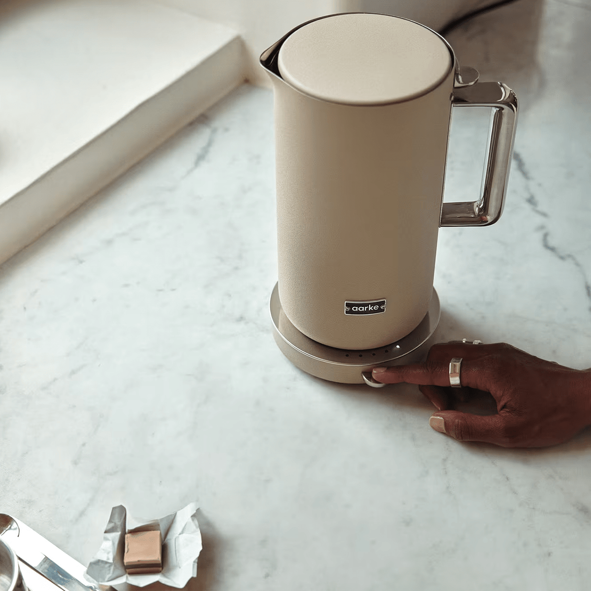 AARKE SAND KETTLE - DYKE & DEAN