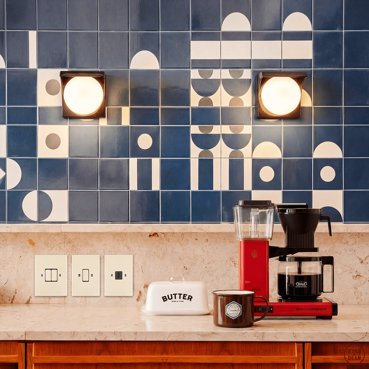 BAKELITE COVERED LIGHT FROSTED GLASS - DYKE & DEAN