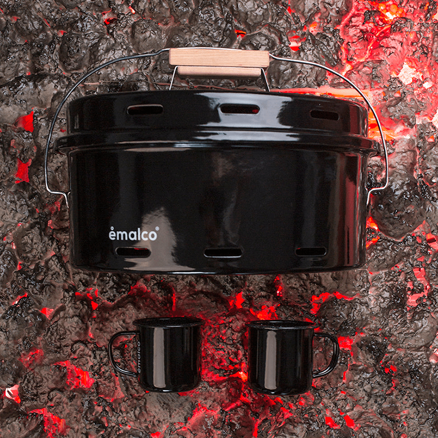 BLACK ENAMEL BARBEQUE - DYKE & DEAN