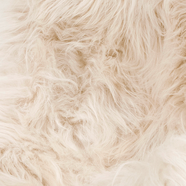 CUERO FLYGANDE GÅS PALL VIT LÅNGT FÅRSKINN