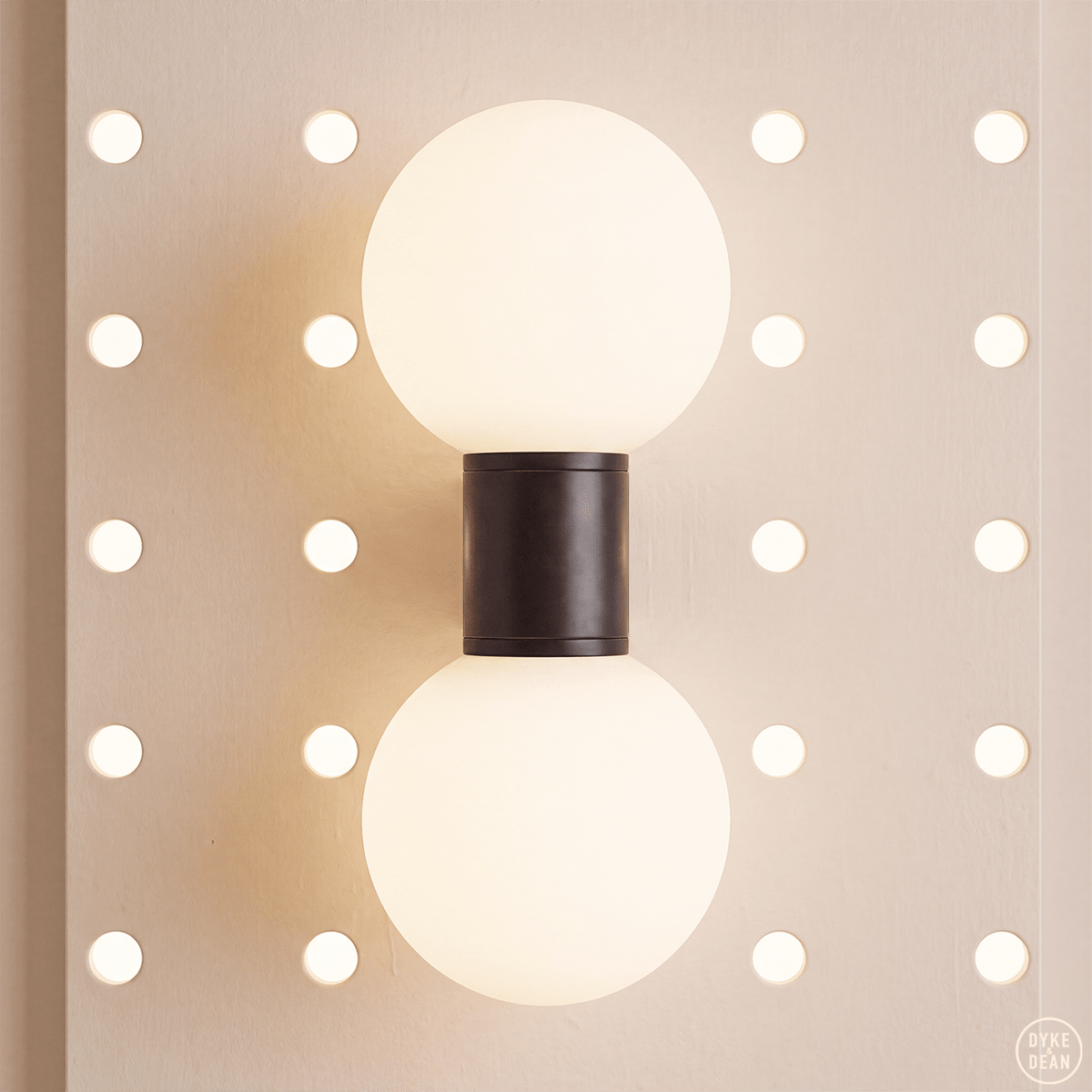 DOUBLE GLOBE WALL SCONCE WATERPROOF LIGHT - DYKE & DEAN