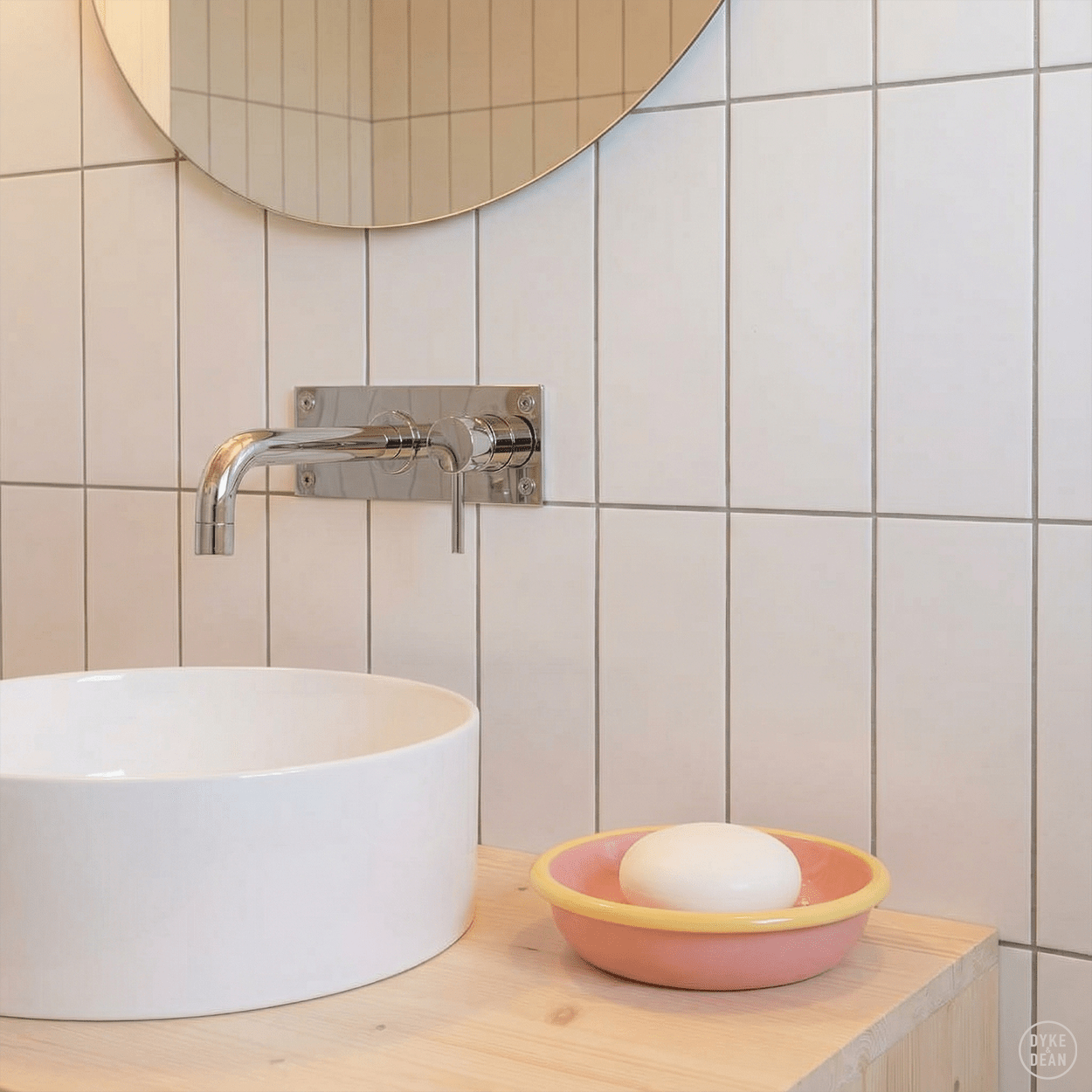 ENAMEL SOAP DISH PINK & YELLOW - DYKE & DEAN