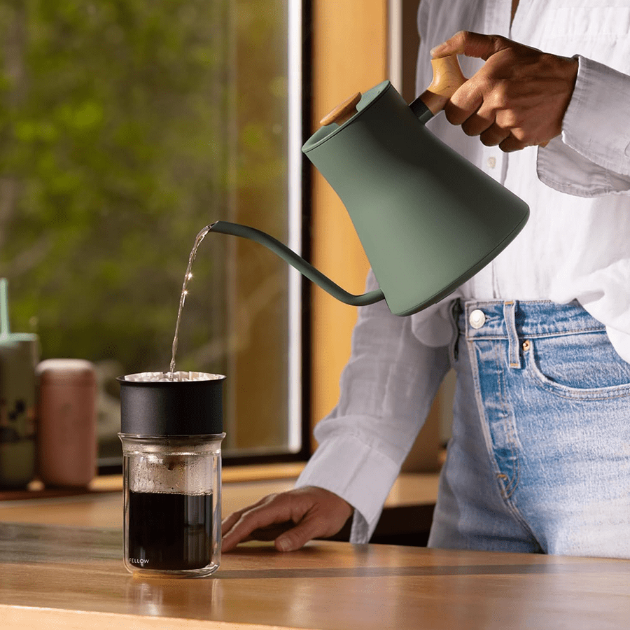 FELLOW GRAPHITE POUR OVER KETTLE - DYKE & DEAN