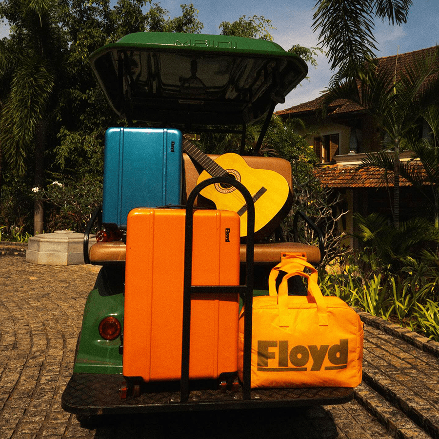 FLOYD WEEKENDER BAG HOT ORANGE - DYKE & DEAN