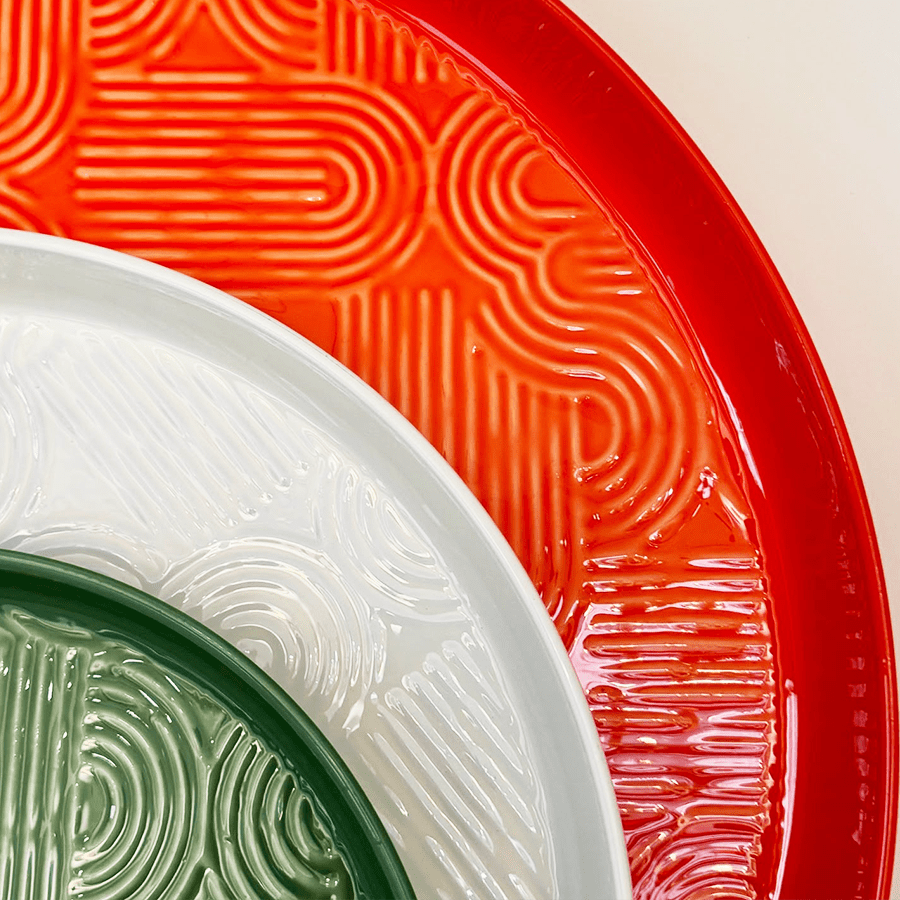 LUX PLATEAU TRAY X LARGE ORANGE 600mm - DYKE & DEAN