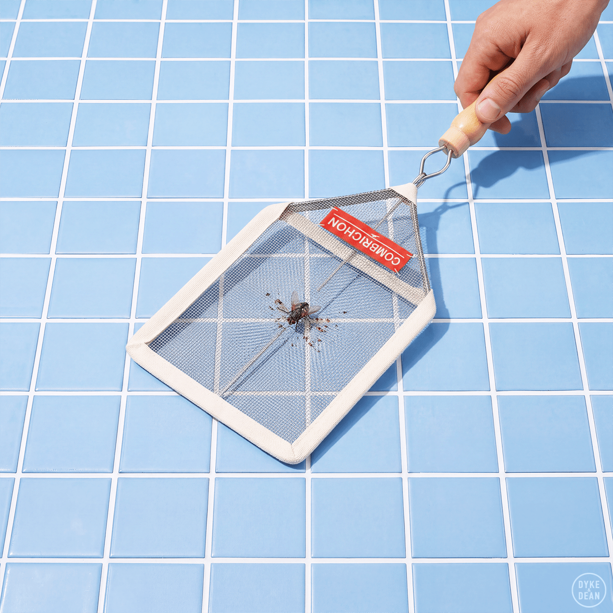 MESH FLY SWATTER - DYKE & DEAN