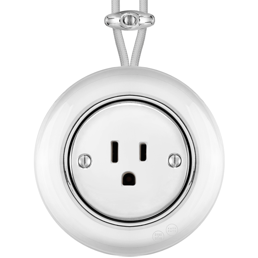 PORCELAIN KATY PATY COLONA ROUND SURFACE MOUNTED USA 15AMP SOCKET CHROME - DYKE & DEAN