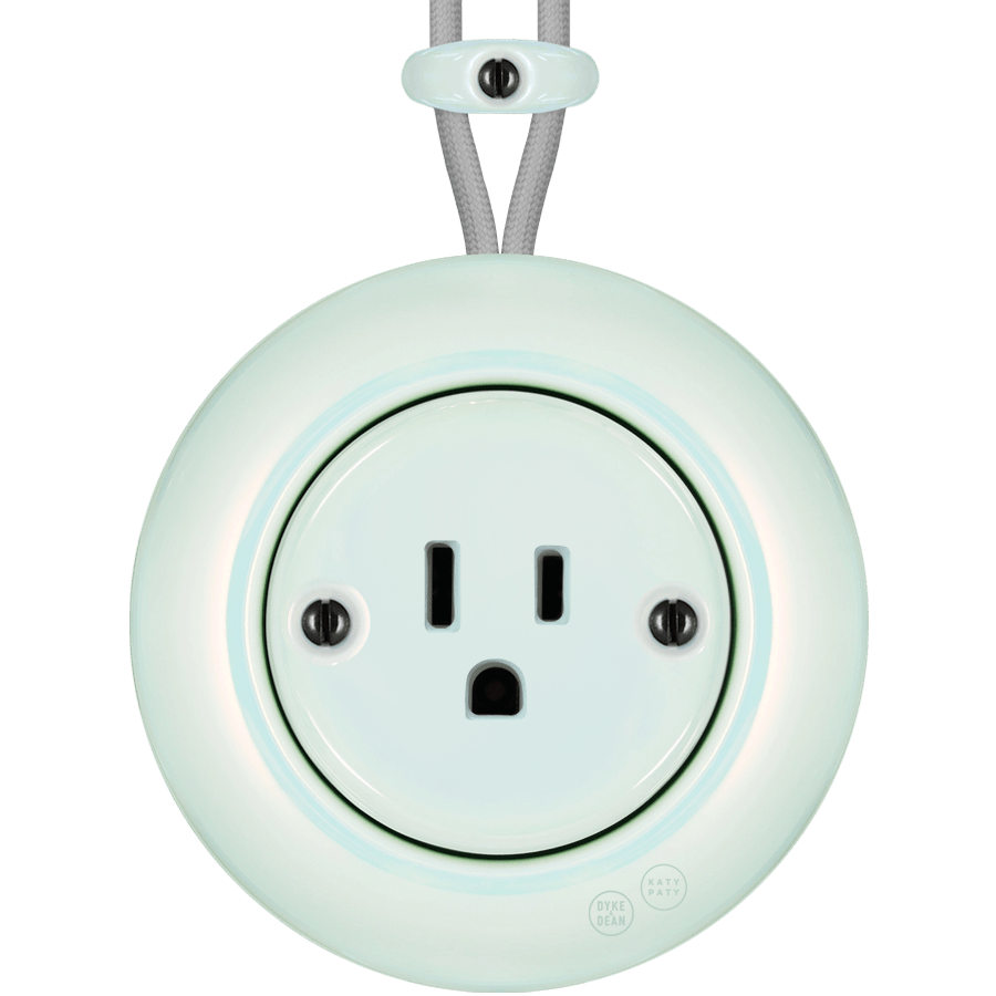 PORCELAIN KATY PATY COLONA ROUND SURFACE MOUNTED USA 15AMP SOCKET CONCHA - DYKE & DEAN
