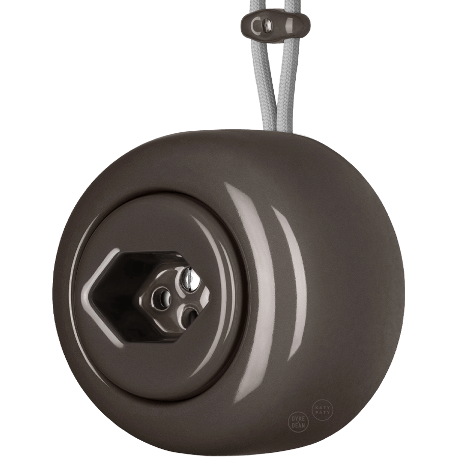 PORCELAIN ROUND SURFACE MOUNTED SWISS SOCKET BROWN - DYKE & DEAN