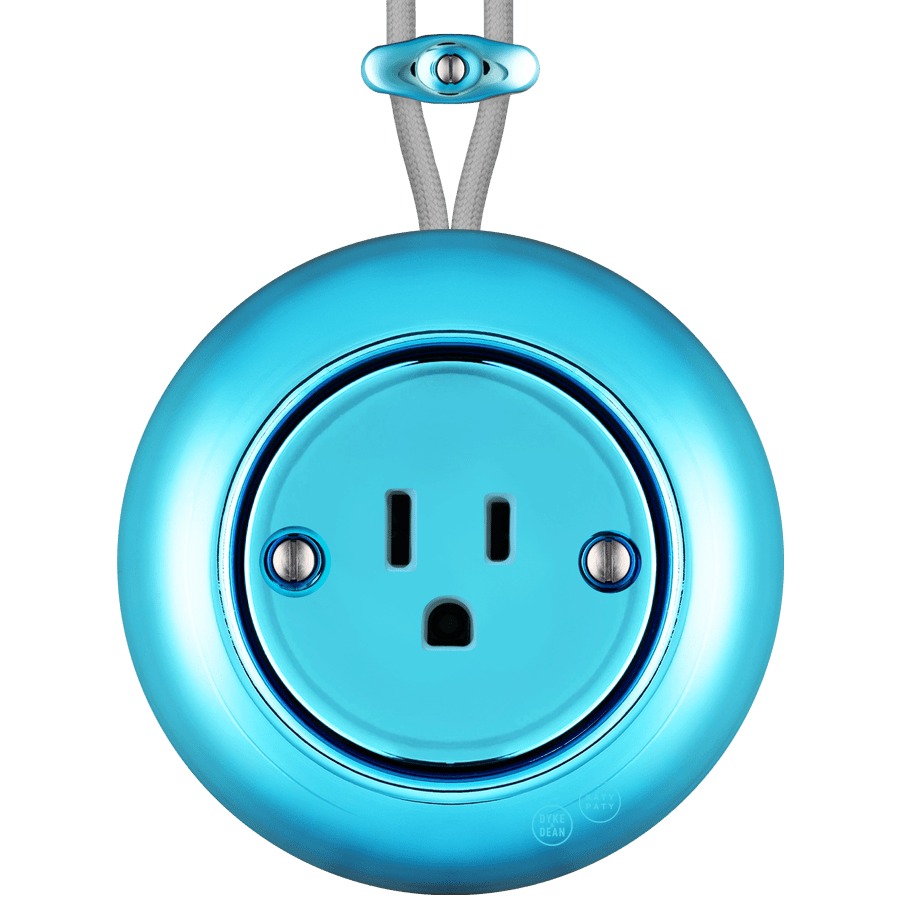 PORCELAIN ROUND SURFACE MOUNTED USA 15AMP SOCKET SKY BLUE - DYKE & DEAN