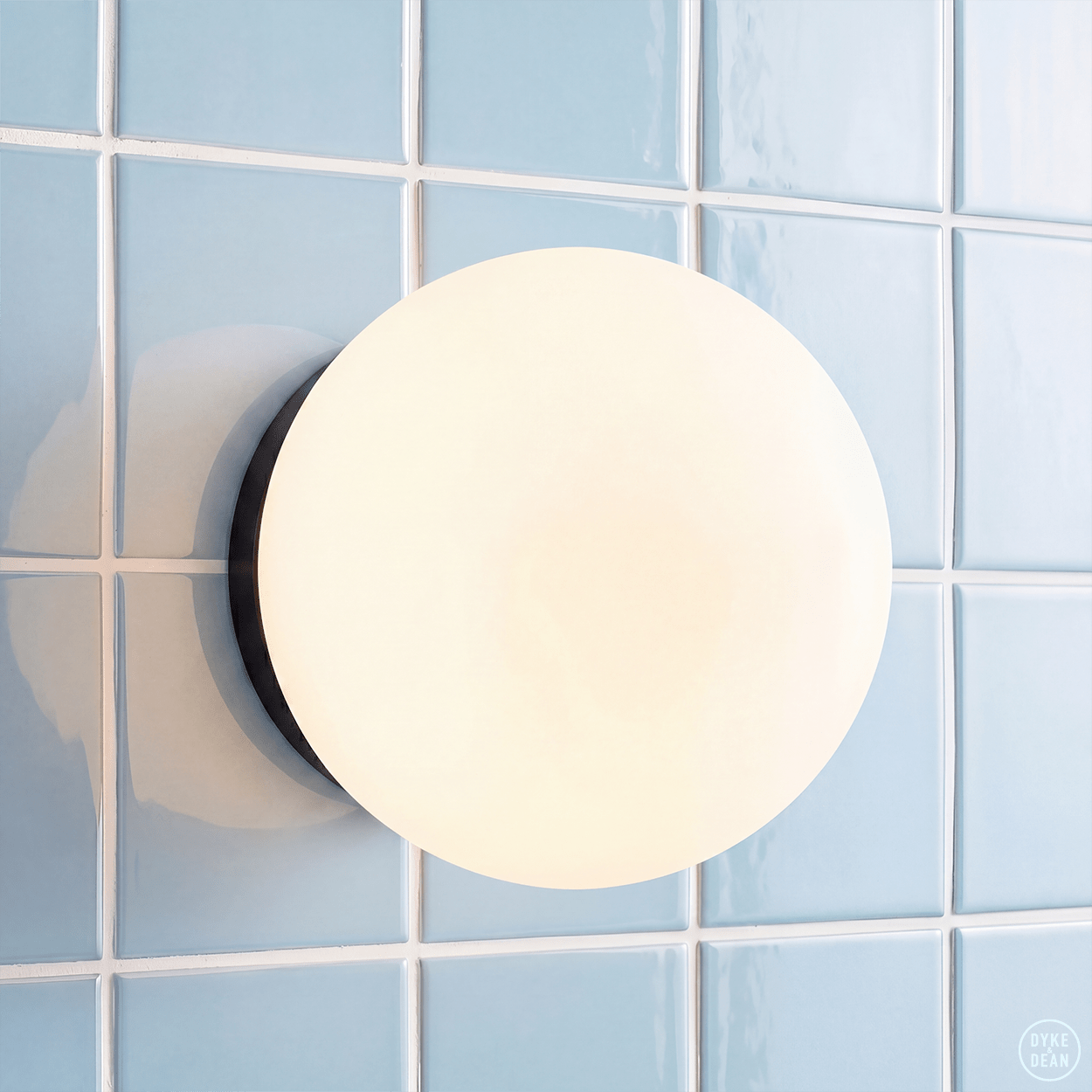 SPHERE LAMP BLACK BASE 300mm - DYKE & DEAN