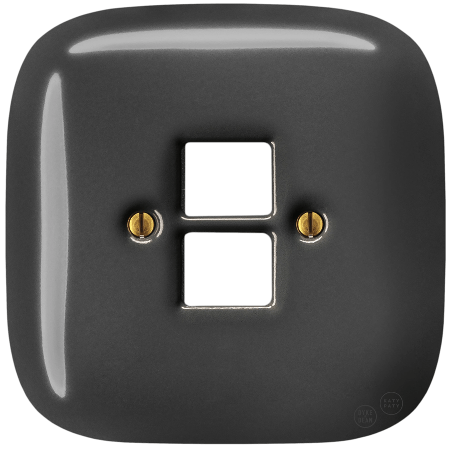 SQUARE PORCELAIN WALL SOCKET DARK GREY PC/USB - DYKE & DEAN