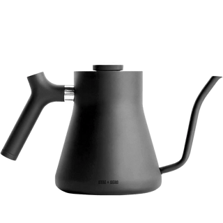 STAGG POUR-OVER KETTLE BLACK - DYKE & DEAN
