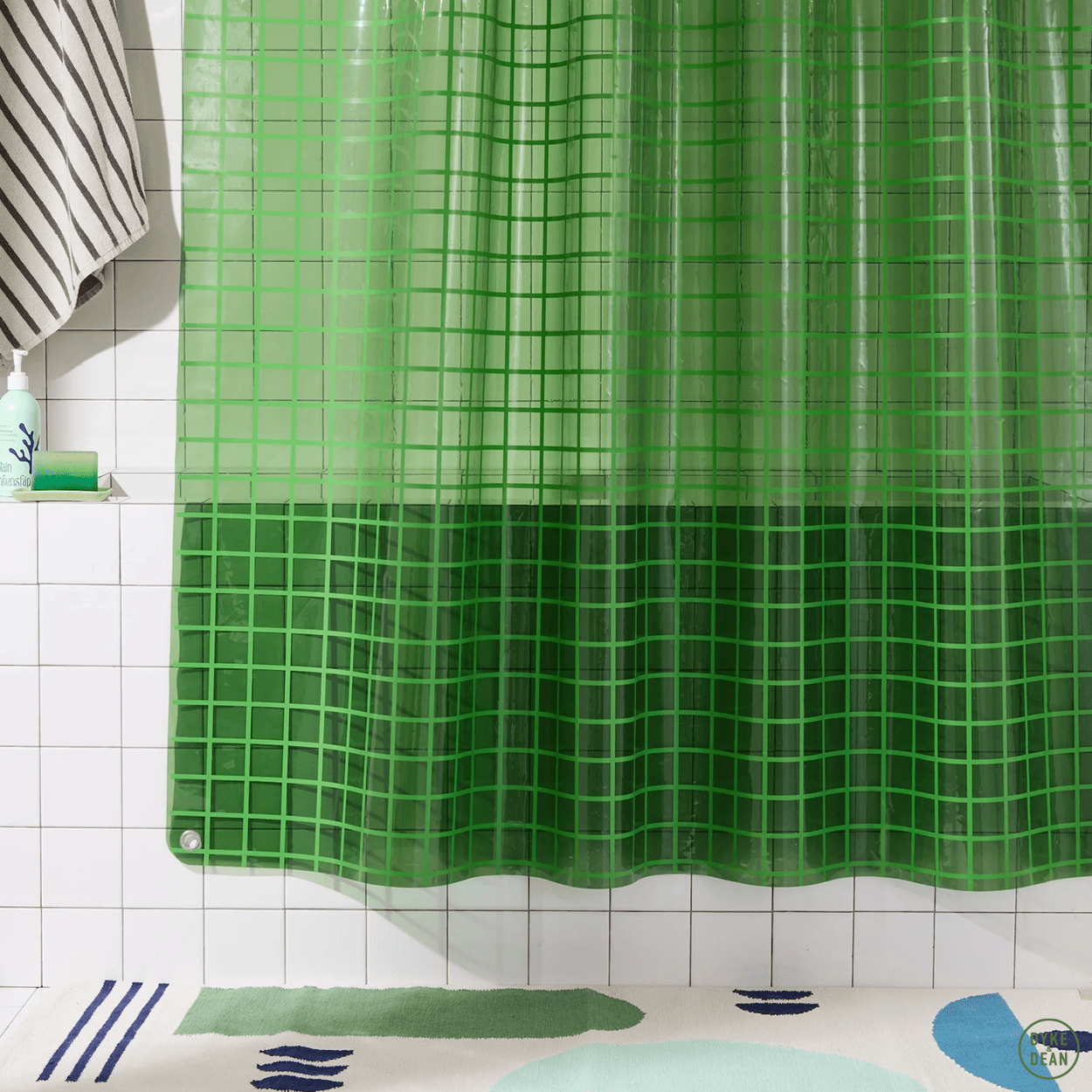 SUN SHOWER GRID CURTAIN PINE GREEN - DYKE & DEAN