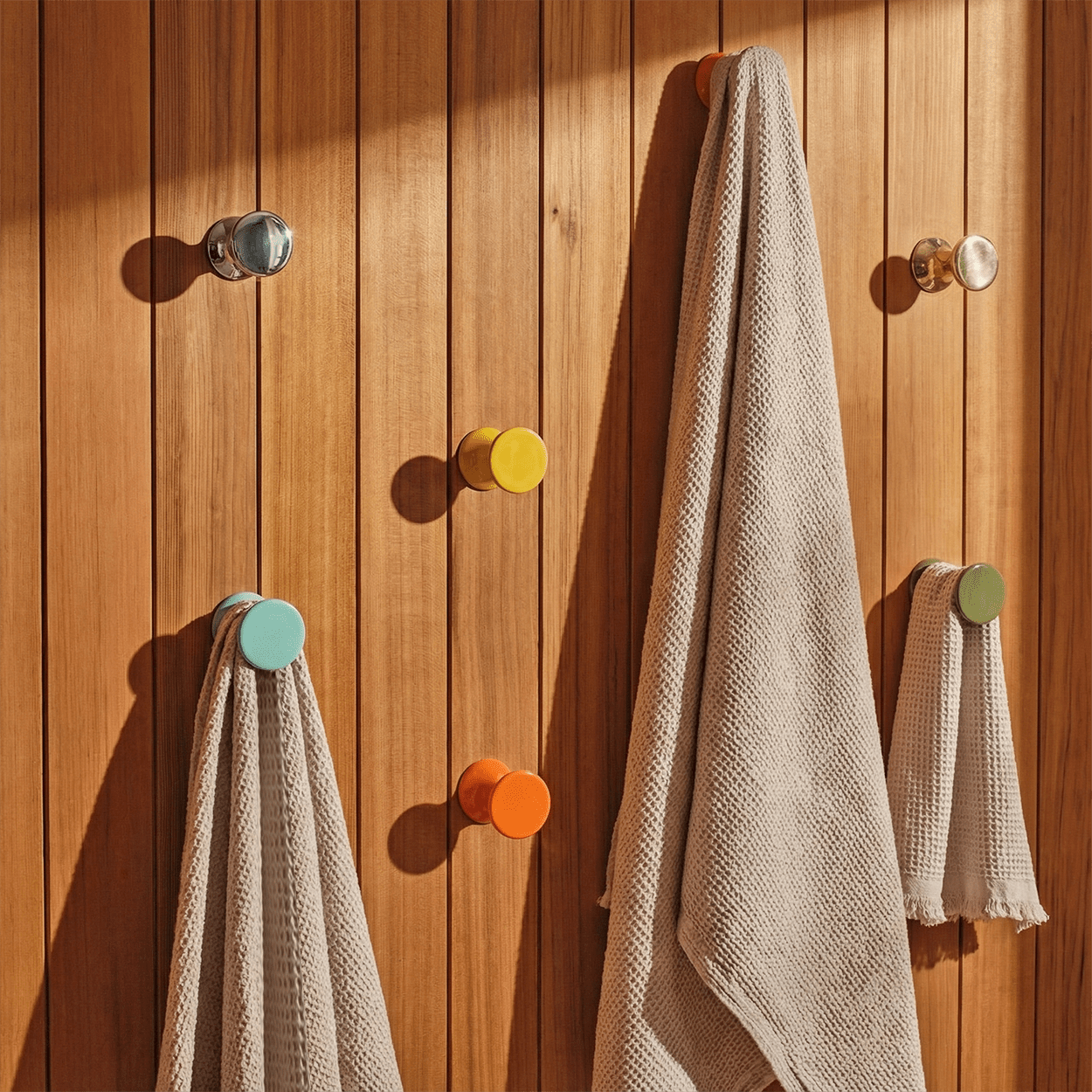 TAM TAM WALL HOOK ORANGE - DYKE & DEAN