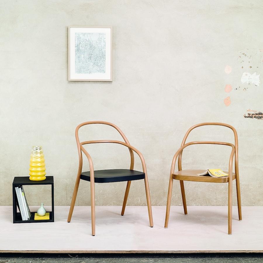 TON CHAIR 002 - DYKE & DEAN