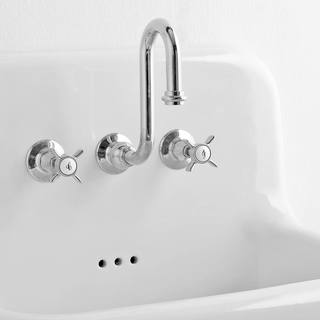 CERAMIC MOUNTED DOUBLE SINK WHITE - DYKE & DEAN