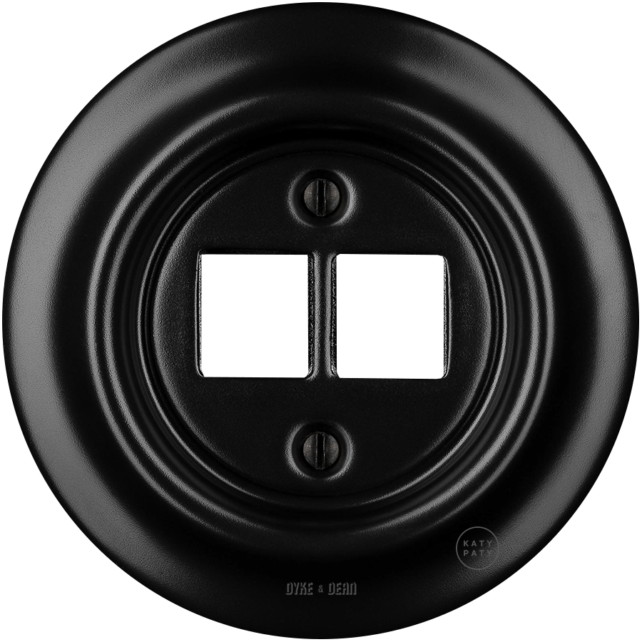 PORCELAIN WALL SOCKET MATT BLACK PC/USB - DYKE & DEAN