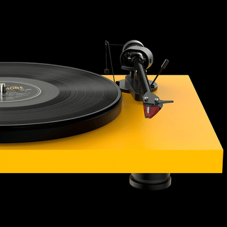 PRO-JECT DEBUT CARBON EVO TURNTABLE YELLOW - DYKE & DEAN