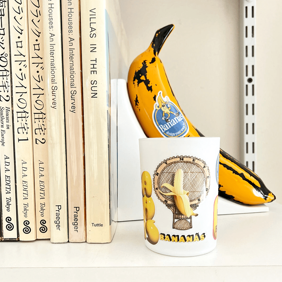 WARY MEYERS BANANAS CANDLE - DYKE & DEAN