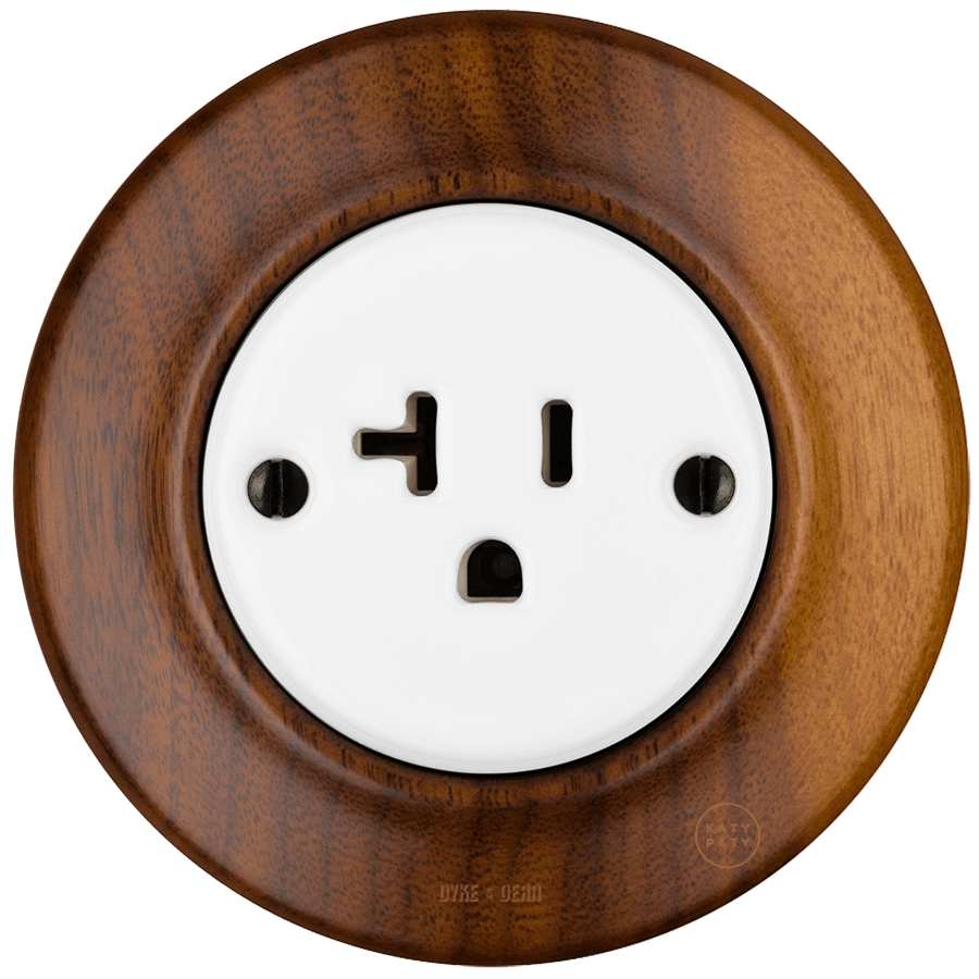 WOODEN PORCELAIN WALL SOCKET NUTMAG USA 20A - DYKE & DEAN